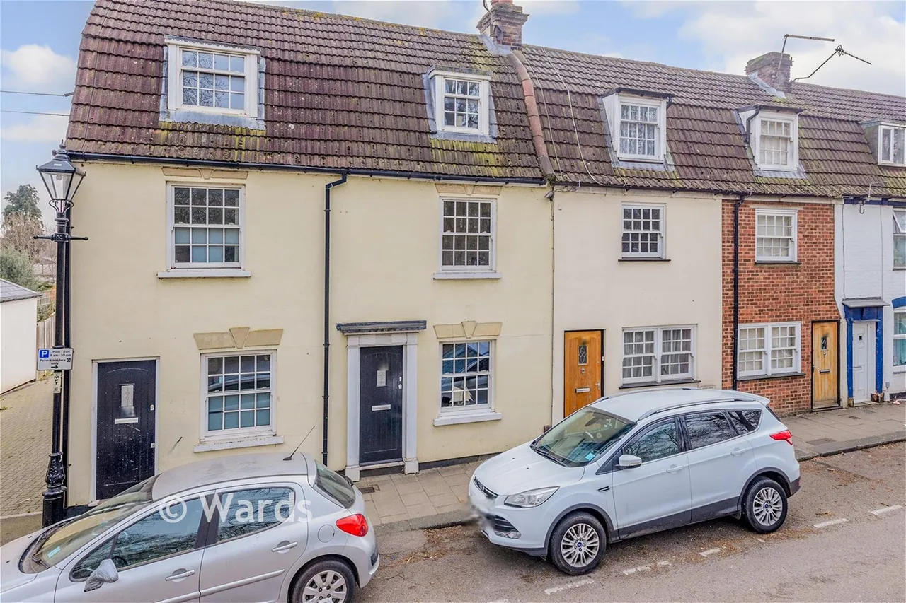 2 bed house for sale, Mill Road, Gillingham, ME7