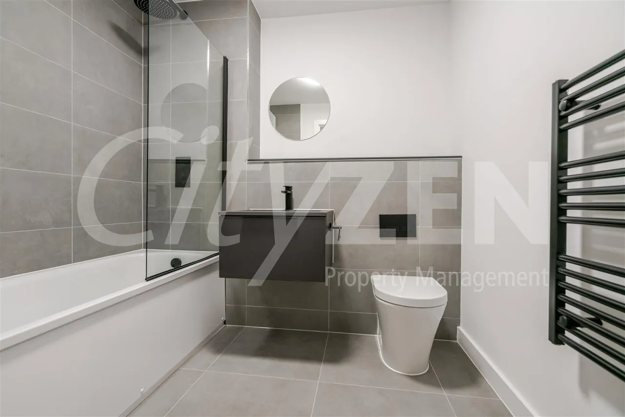 Ordsall Lane, Salford, M5, photo 16