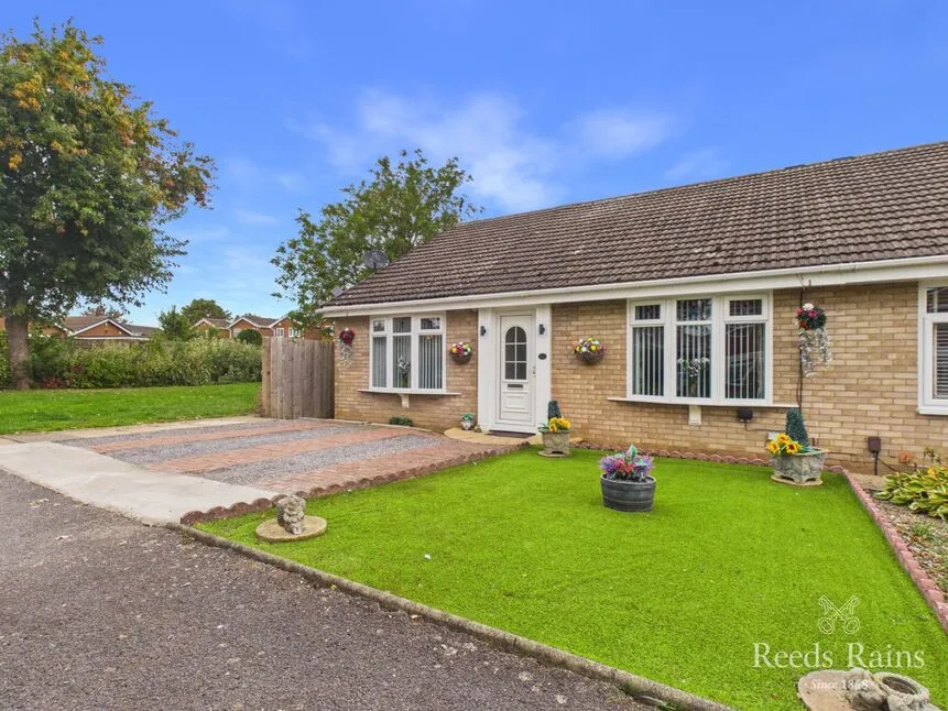 3 bed house for sale, Croxton Close, Stockton-on-Tees, TS19