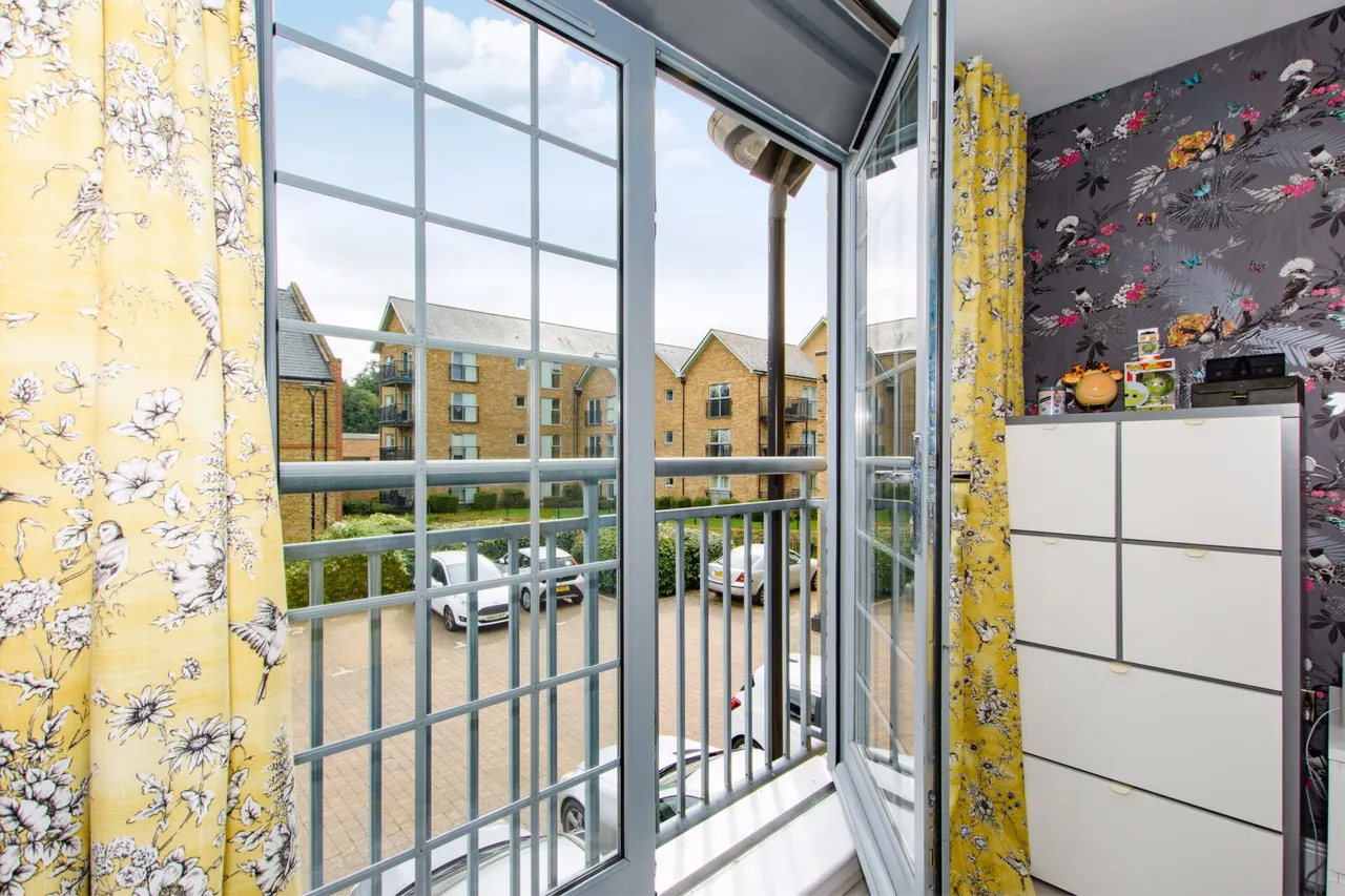 Esparto Way, Dartford, photo 9