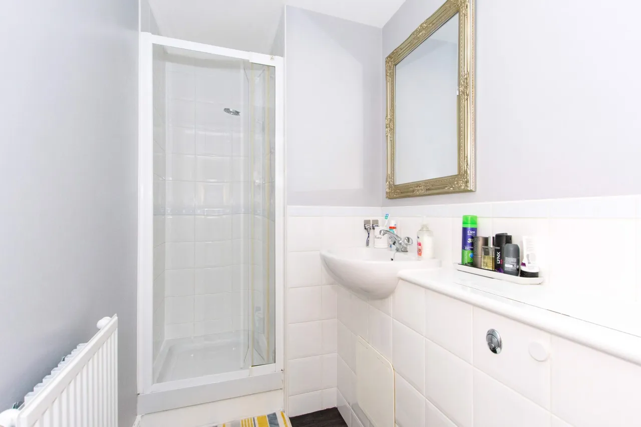 Esparto Way, Dartford, photo 10