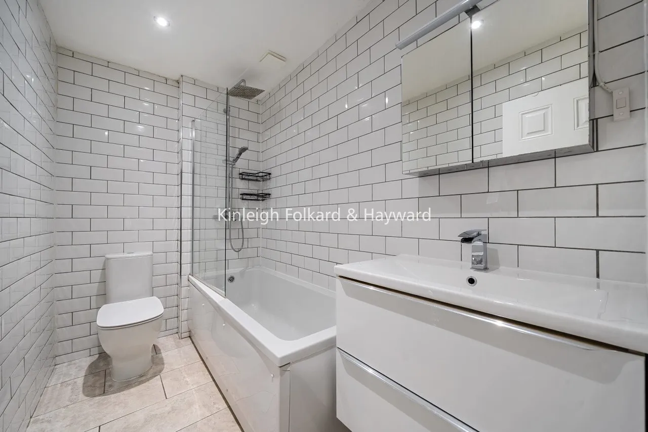 Gipsy Road, London, SE27, photo 4