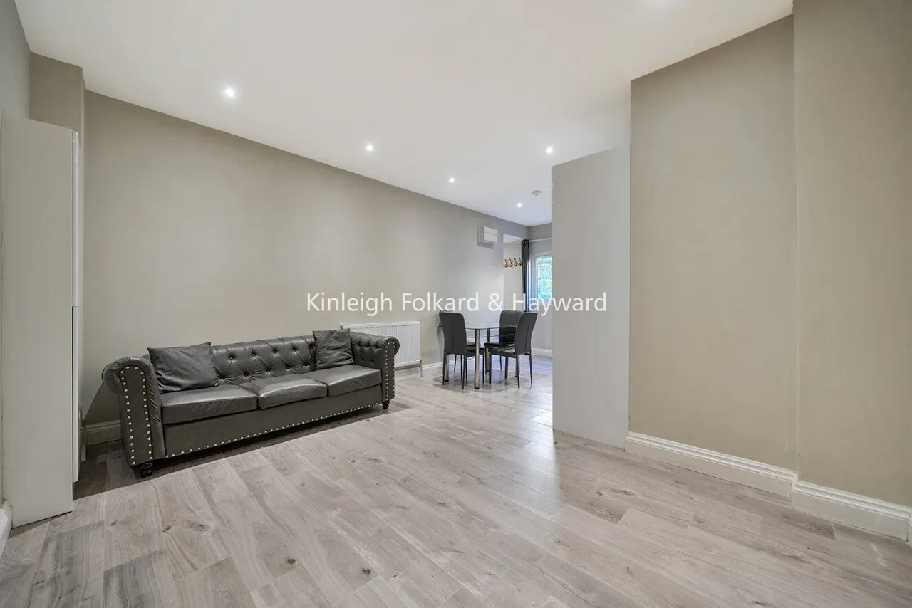 Gipsy Road, London, SE27, photo 2