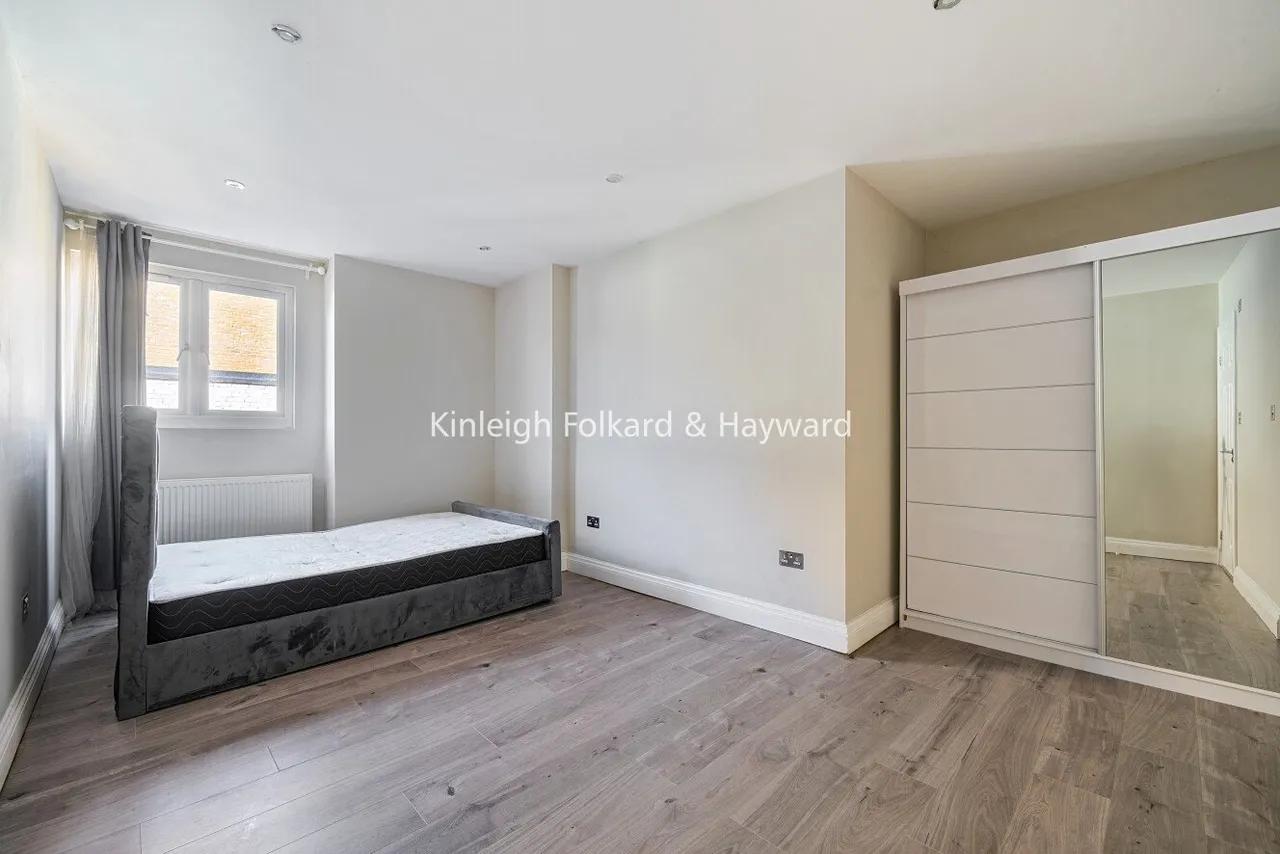 Gipsy Road, London, SE27, photo 12