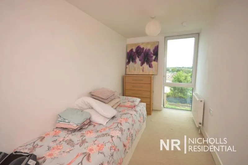 Station Approach, Epsom, KT19, photo 9