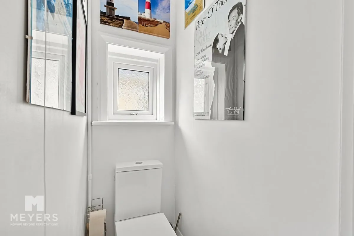 Southwick Road, Bournemouth, BH6, photo 24