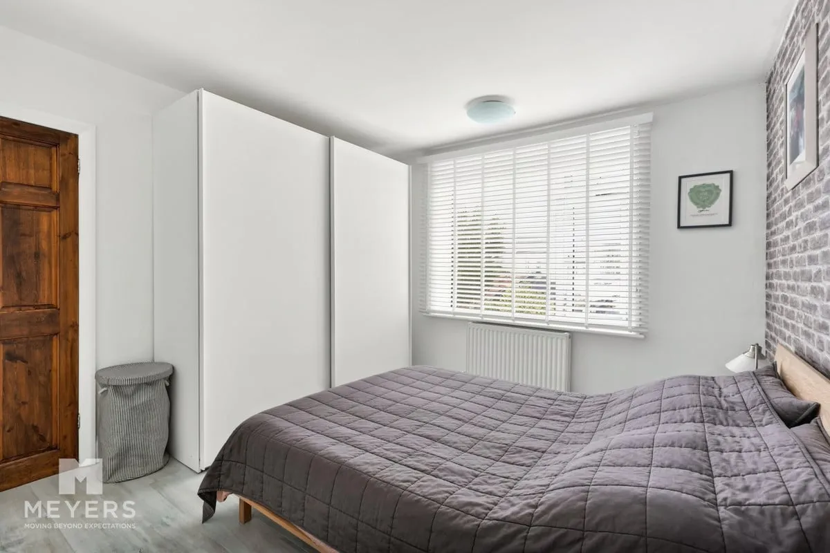 Southwick Road, Bournemouth, BH6, photo 20