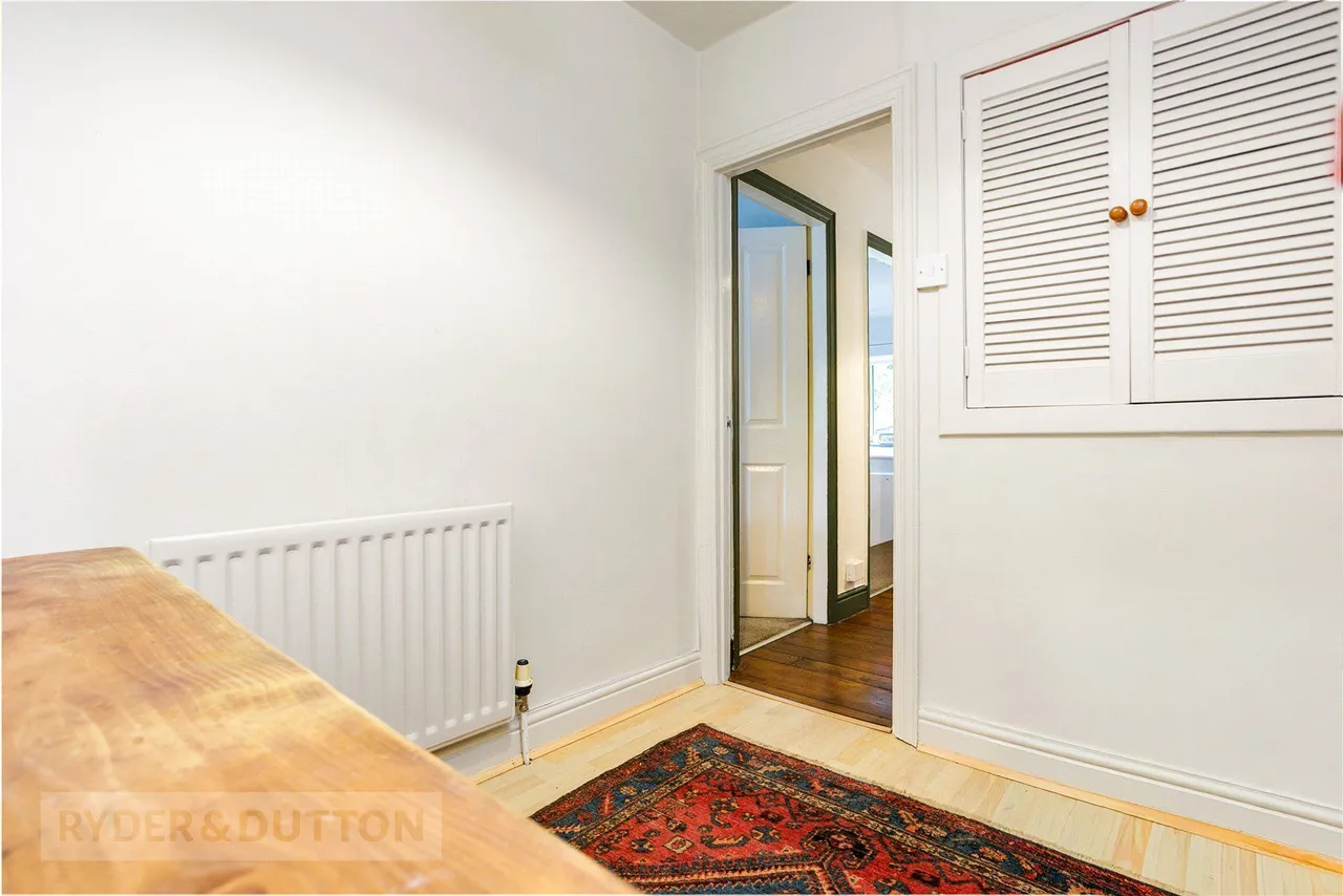 Grove Road, Uppermill, OL3, photo 14