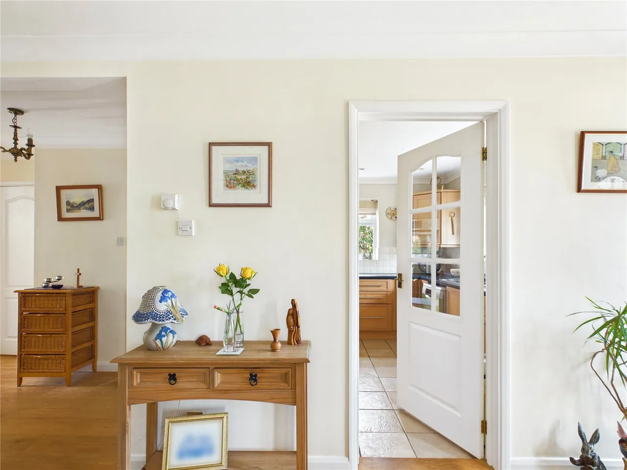 Through Duncans, Woodbridge, IP12, photo 6