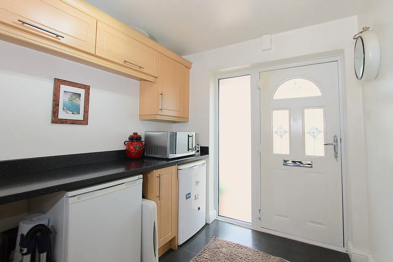 Church Road, Wordsley, Stourbridge, photo 8