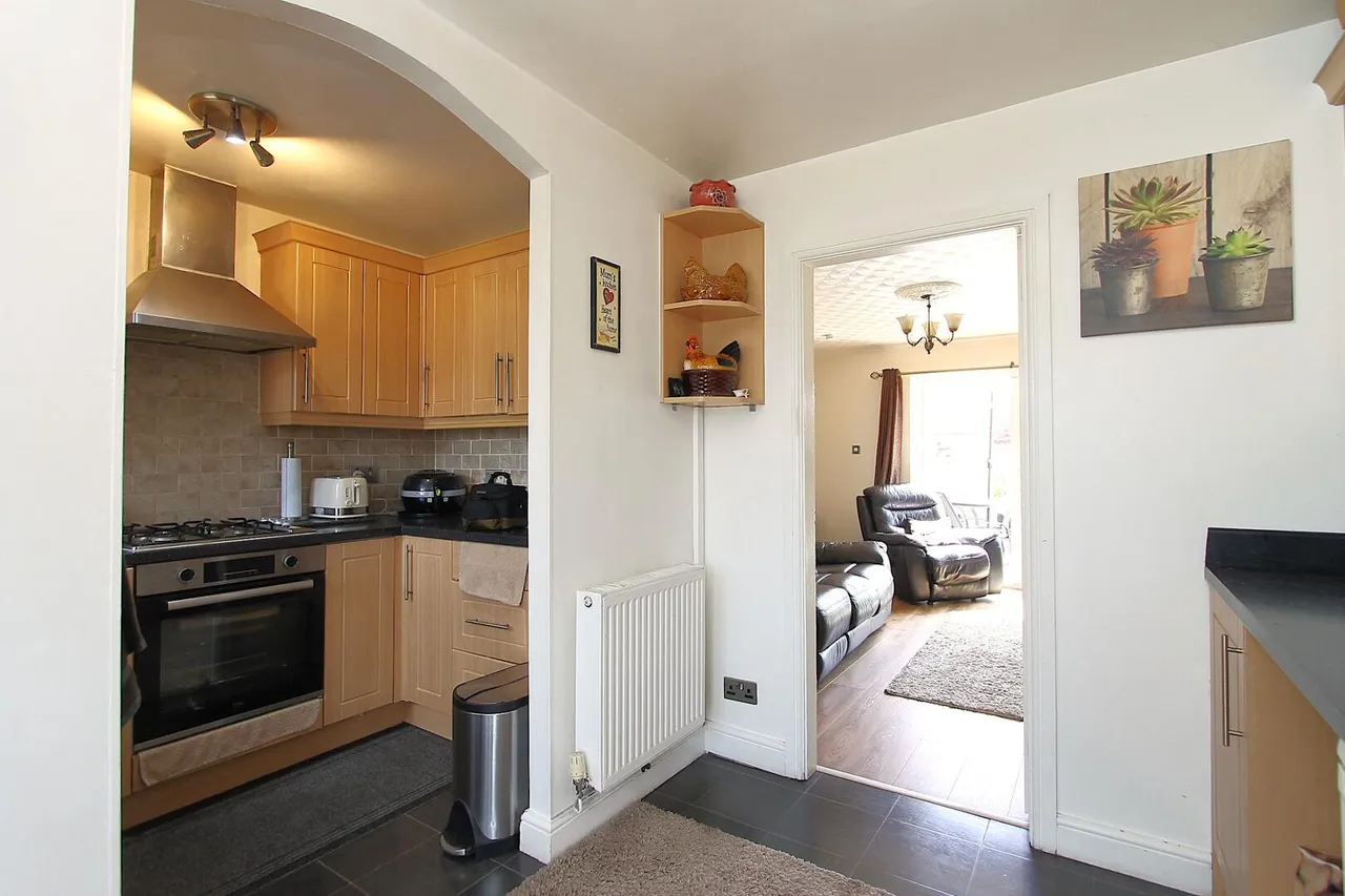 Church Road, Wordsley, Stourbridge, photo 3