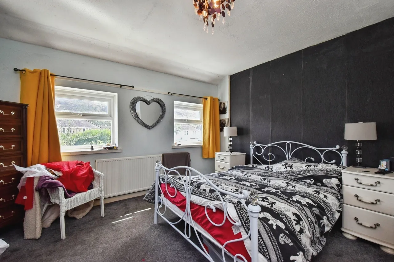 Wade Avenue, Ystalyfera, SA9, photo 12
