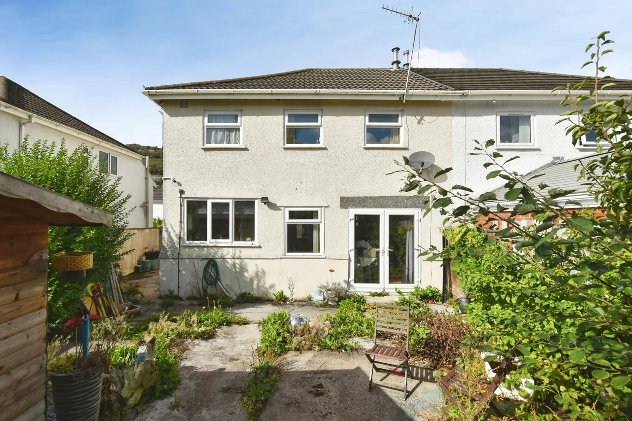 Wade Avenue, Ystalyfera, SA9, photo 16