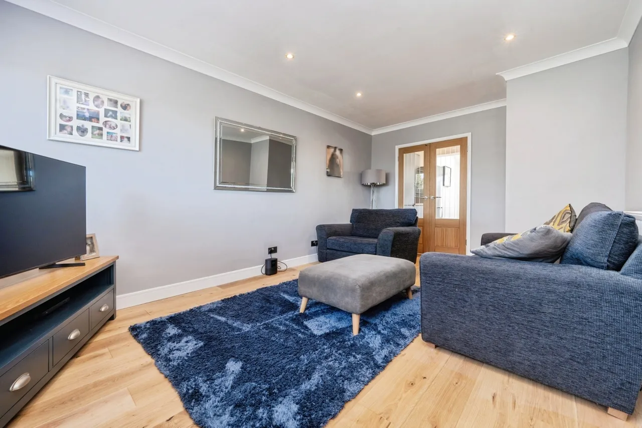 Salcombe Close, Bedford, Bedfordshire, MK40, photo 17