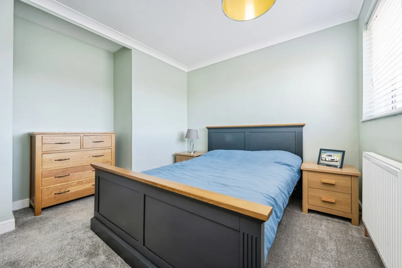 Salcombe Close, Bedford, Bedfordshire, MK40, photo 26