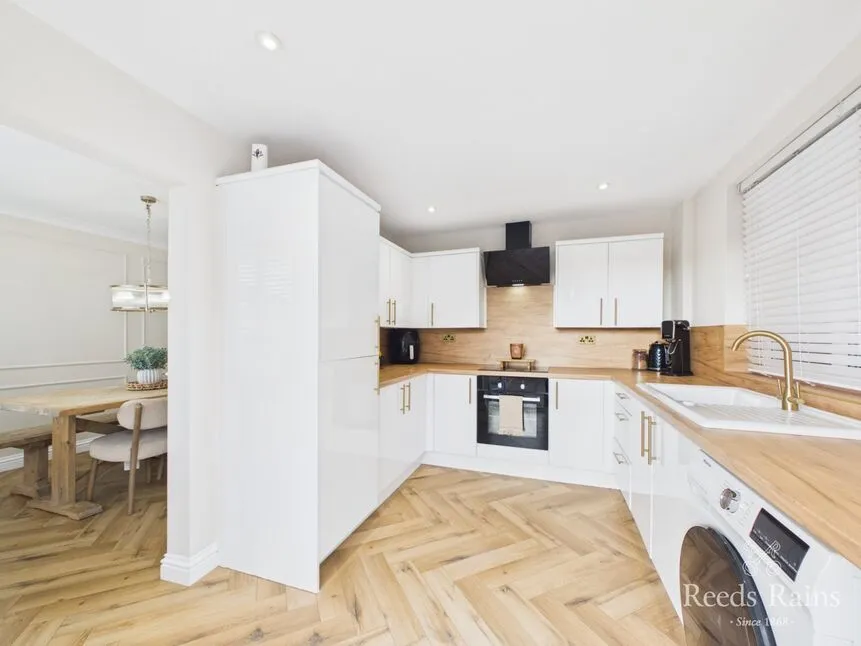 Calderdale, Hull, HU7, photo 11