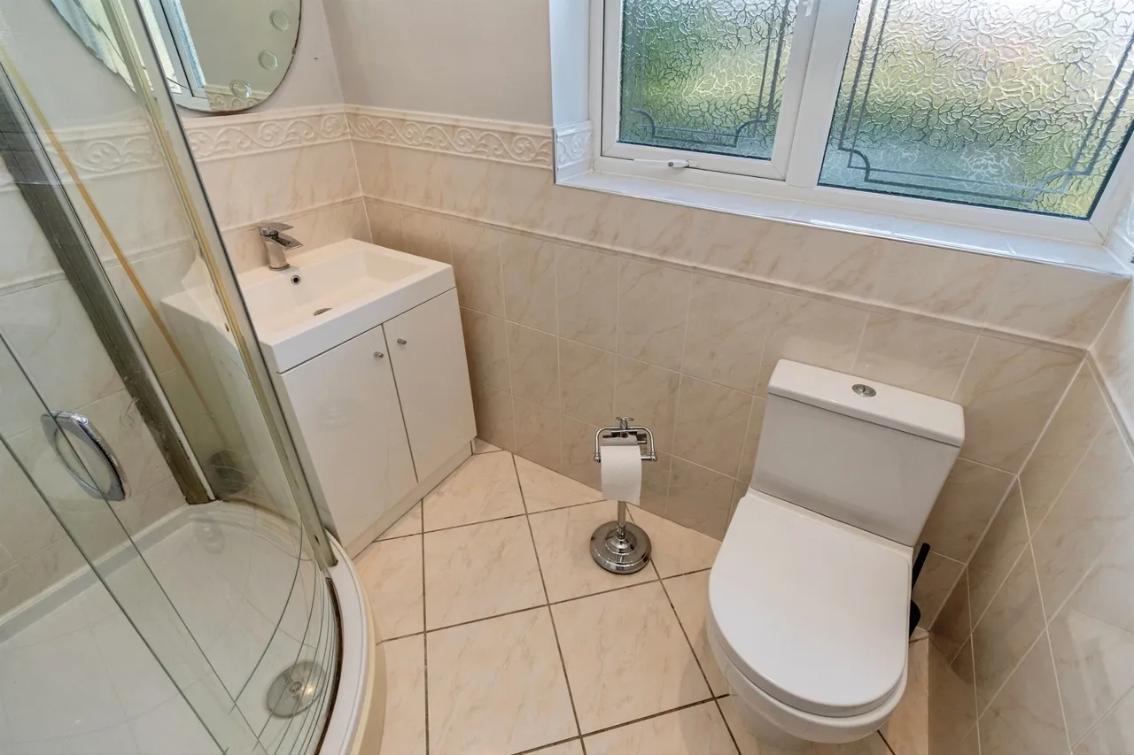 Leveson Avenue, Walsall, WS6, photo 7