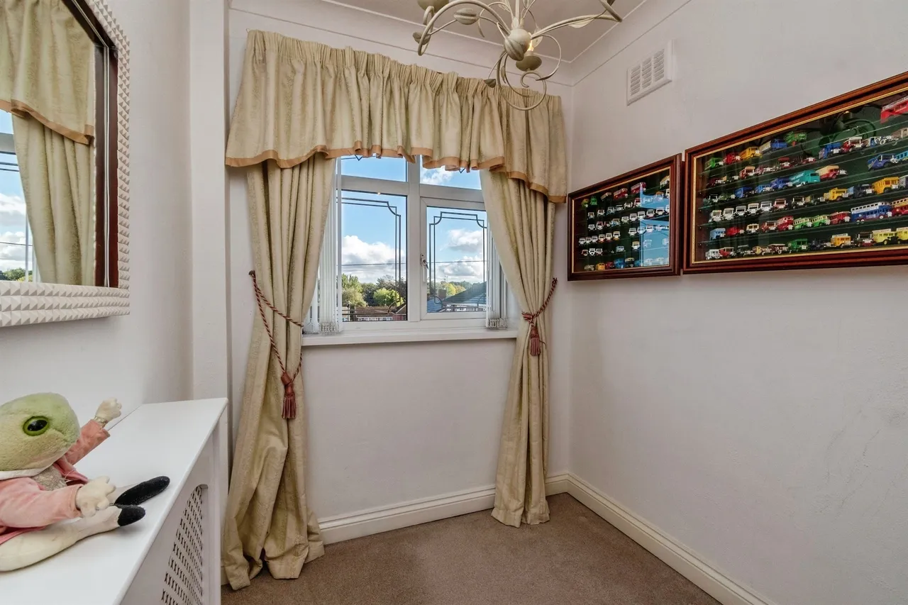 Leveson Avenue, Walsall, WS6, photo 14