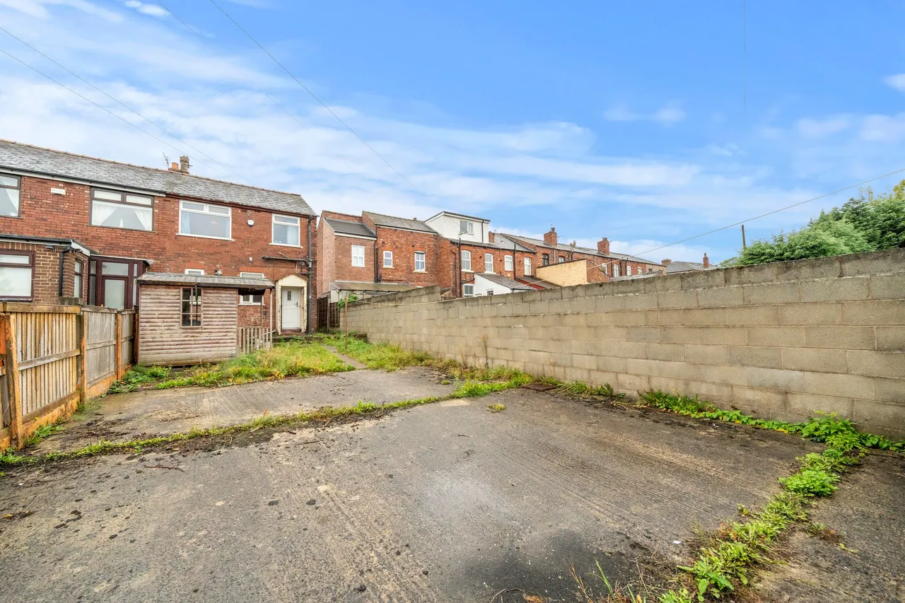 Atherton Road, Hindley Green, Wigan, Wigan, WN2 4TB, photo 14