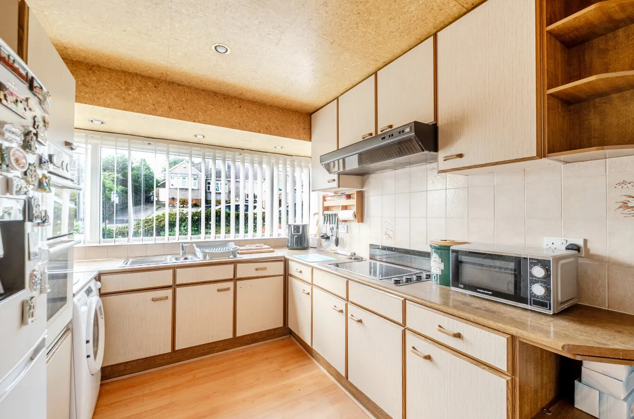 Westburn Avenue, Keighley, BD22, photo 4