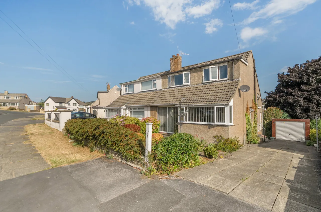 3 bed house for sale, Westburn Avenue, Keighley, BD22