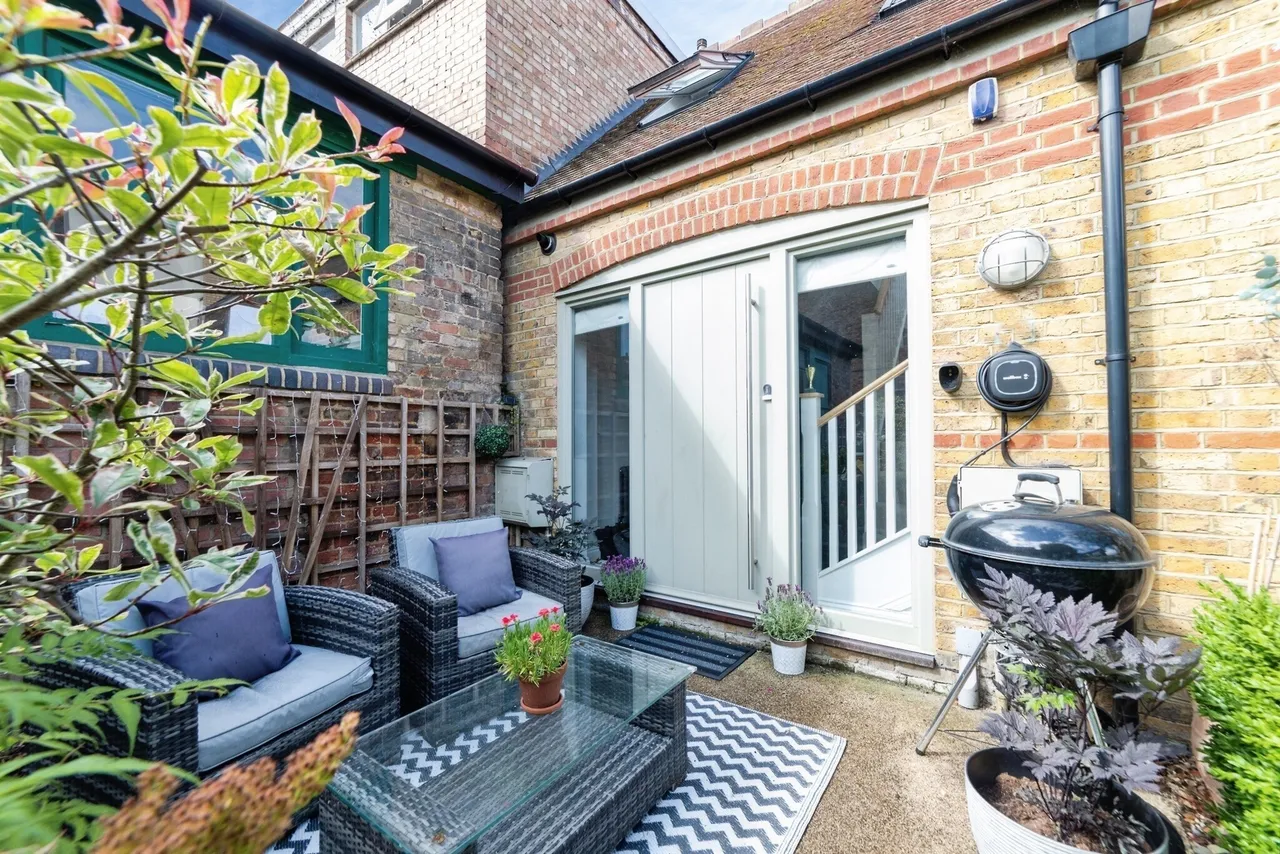 1 bed house for sale — Fore Street, Hertford