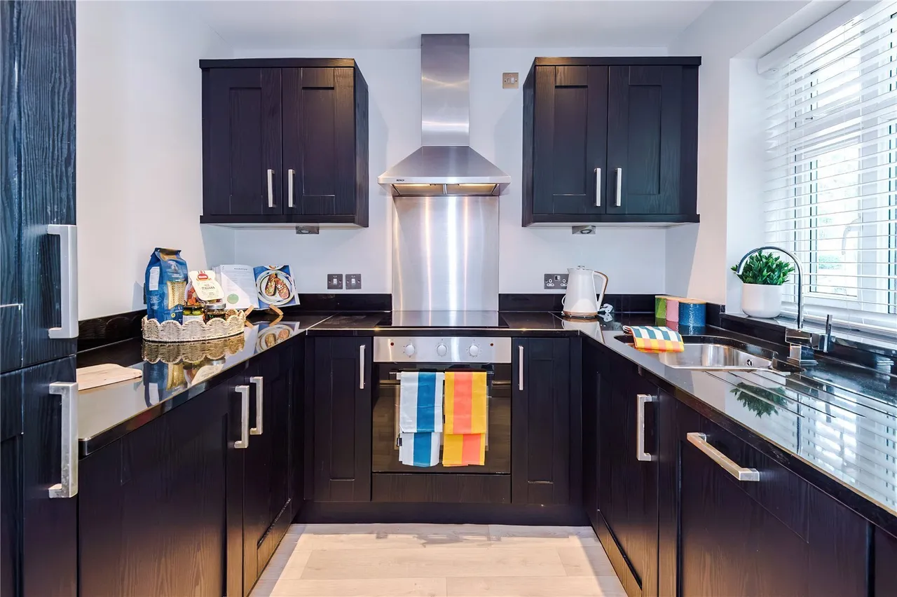 Buxton Road West, Disley, Stockport, Cheshire, SK12, photo 5