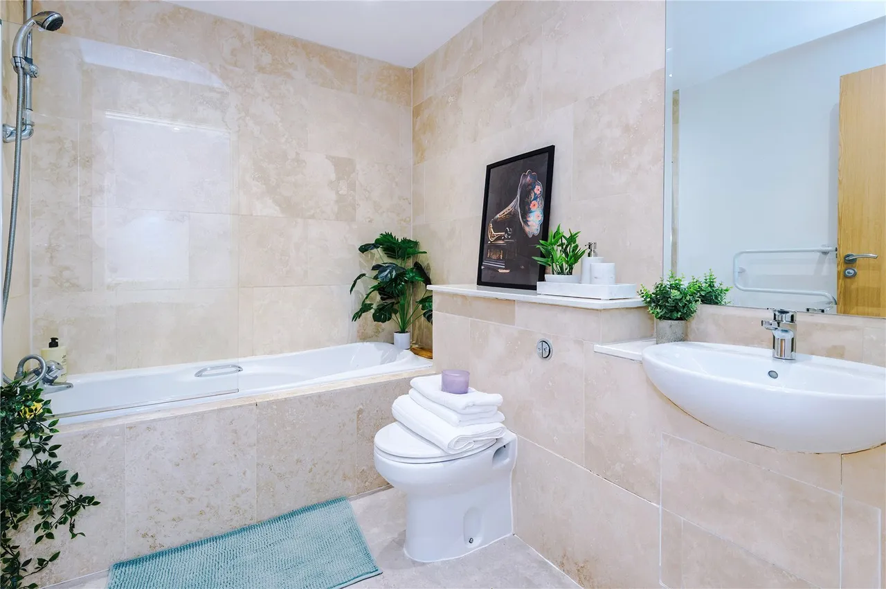 Buxton Road West, Disley, Stockport, Cheshire, SK12, photo 10