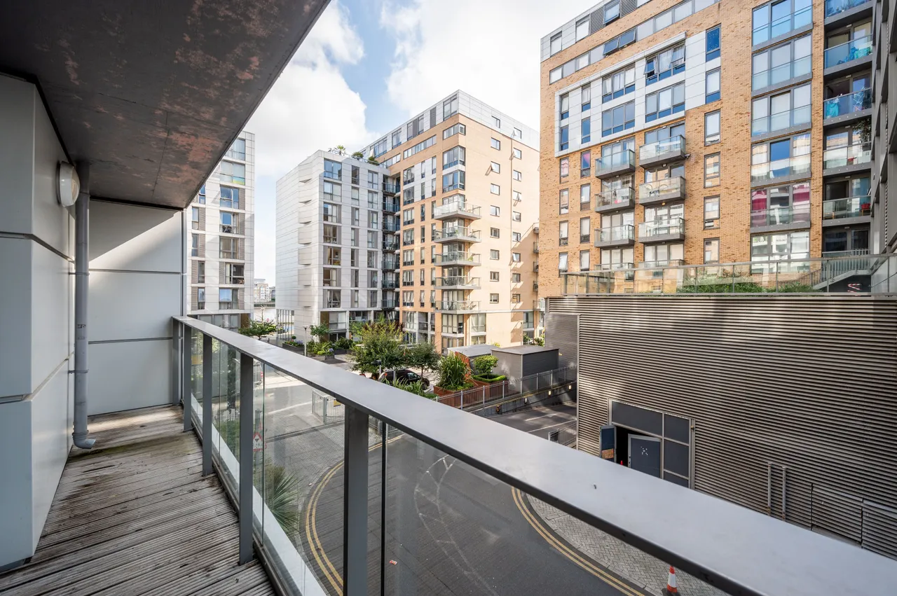 10 Empire Reach, 4 Dowells Street, London, photo 2