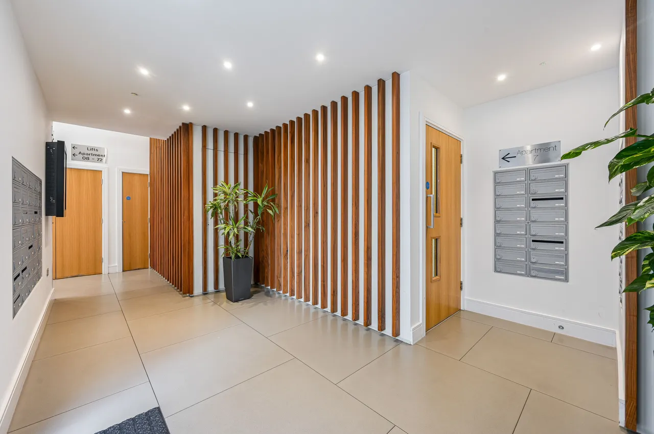 10 Empire Reach, 4 Dowells Street, London, photo 12