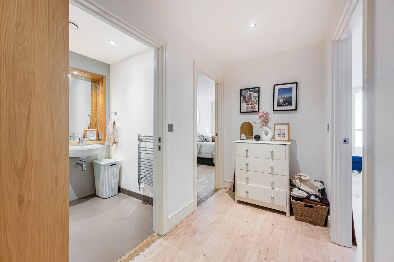 10 Empire Reach, 4 Dowells Street, London, photo 11