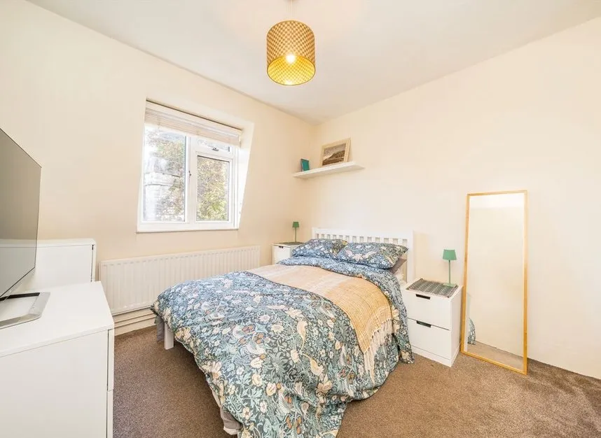 Garratt Lane, Tooting, SW17, photo 6