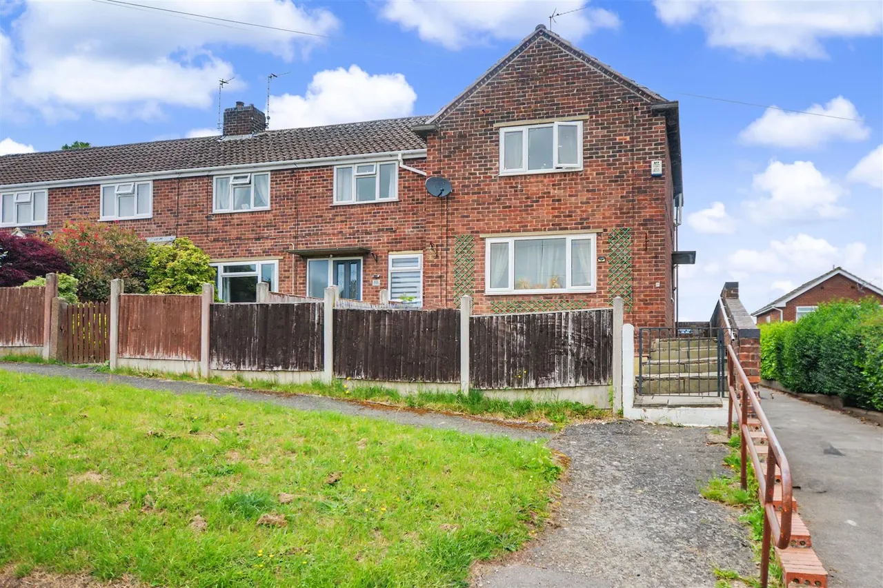 2 bed house for sale, Kenilworth Drive, Kirk Hallam, DE7