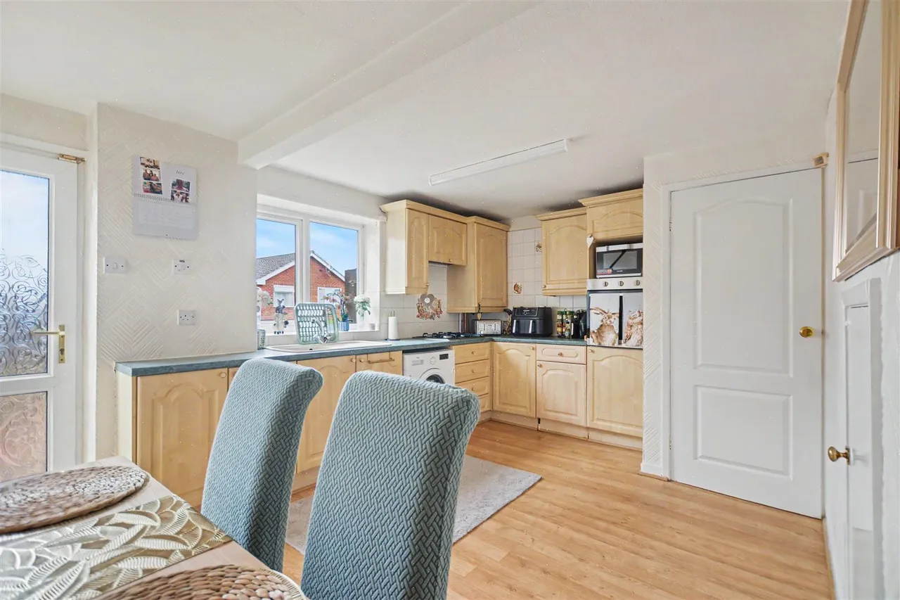 Kenilworth Drive, Kirk Hallam, DE7, photo 6