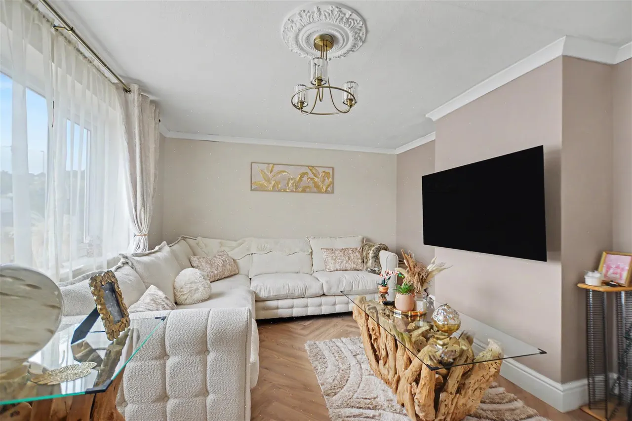 Kenilworth Drive, Kirk Hallam, DE7, photo 4