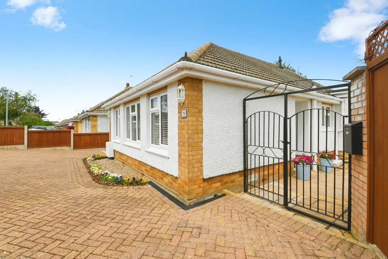 Craigfield Avenue, Clacton-on-Sea, Essex, CO15, photo 19