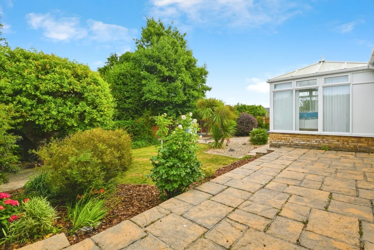 Craigfield Avenue, Clacton-on-Sea, Essex, CO15, photo 18