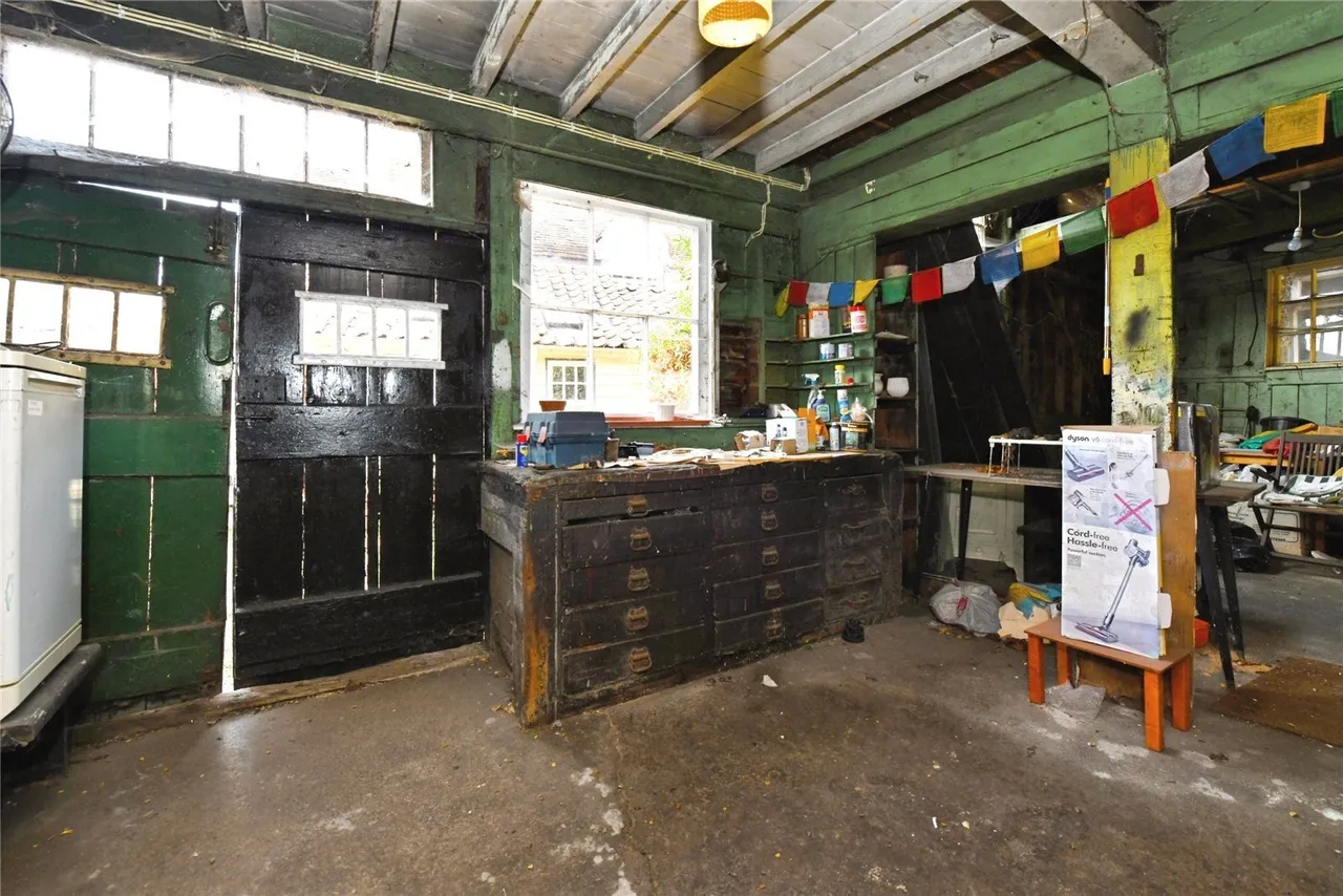 High Street, Ongar, CM5, photo 22