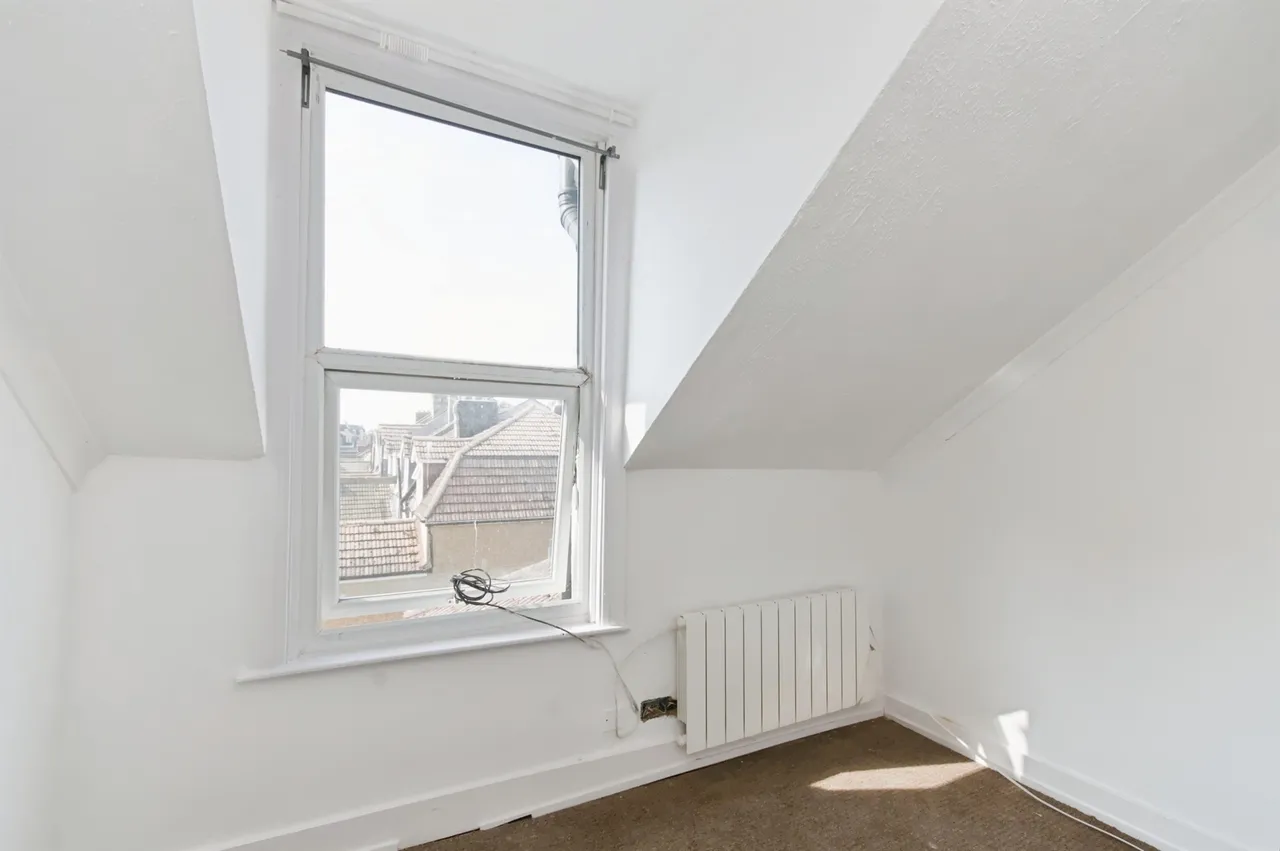 Wickham Avenue, Bexhill-On-Sea, photo 10