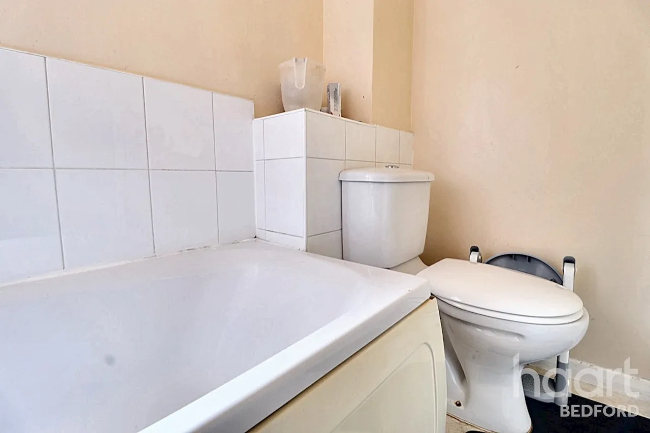 Hurst Grove, Bedford, MK40, photo 12