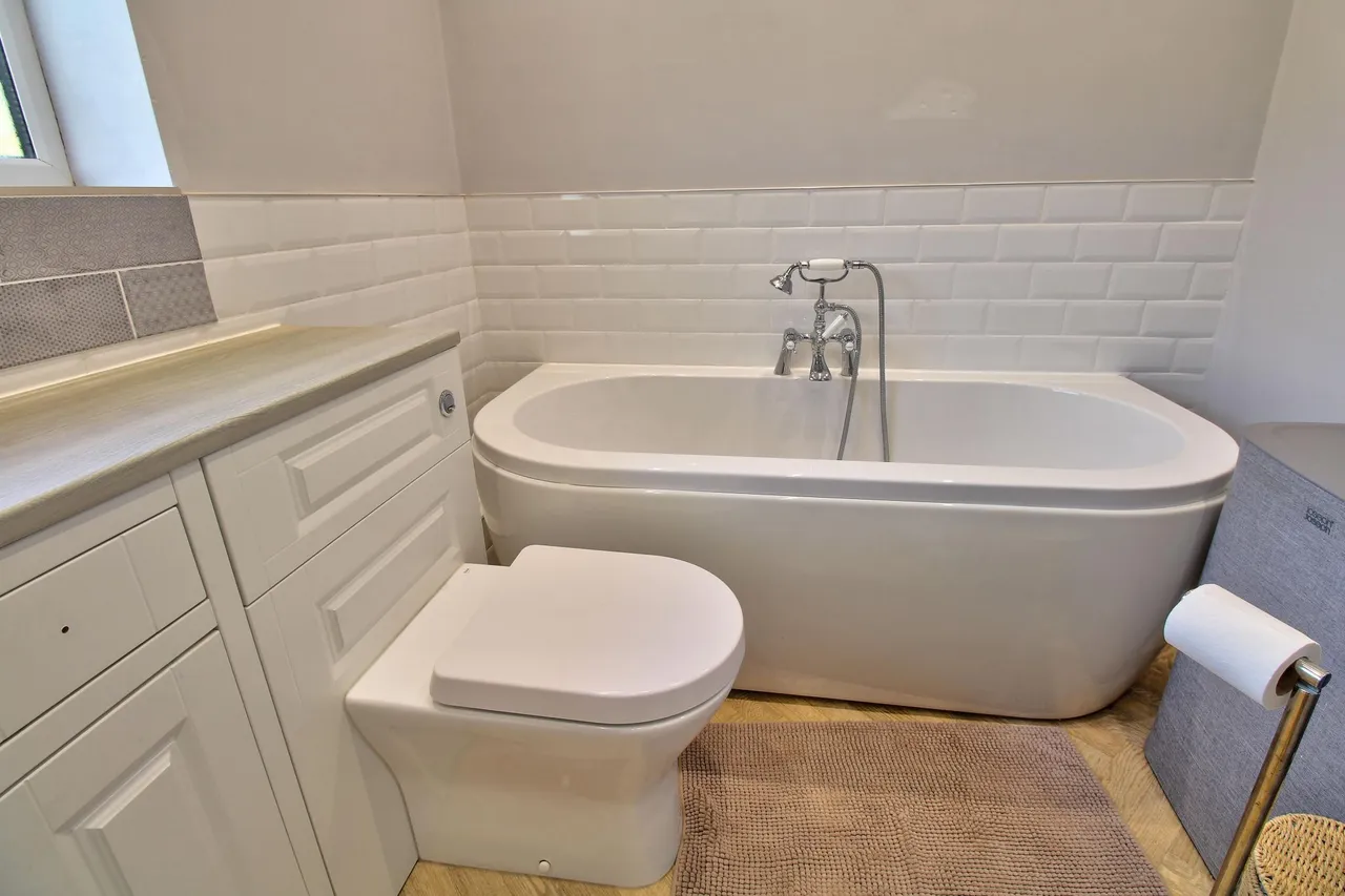 Ramsgate Drive, Ipswich, IP3, photo 13
