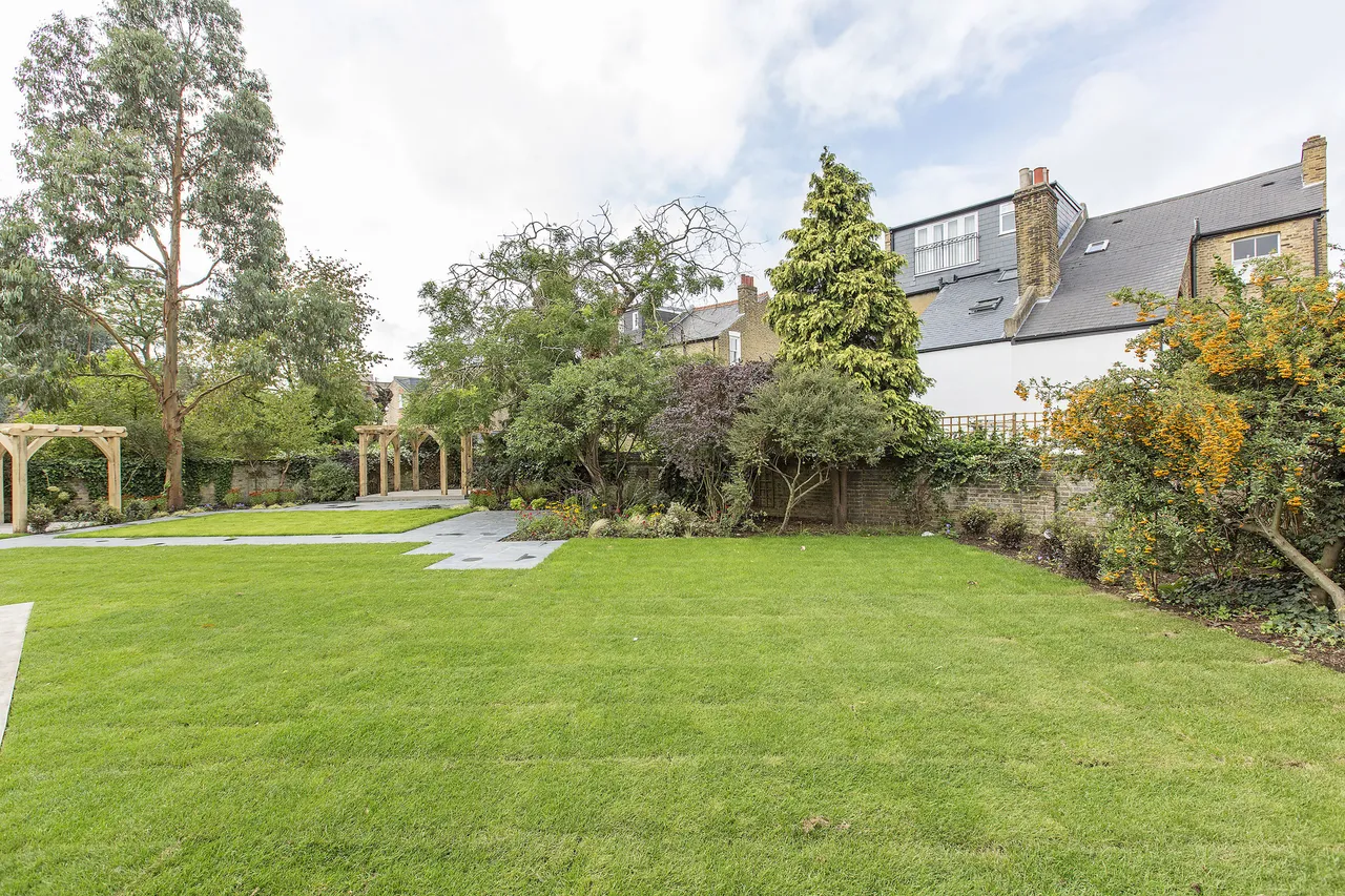 London, SW4, photo 5