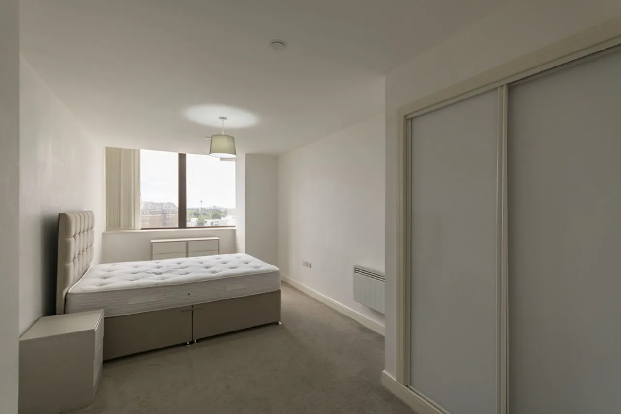 Broad Street, Birmingham, B15, photo 6