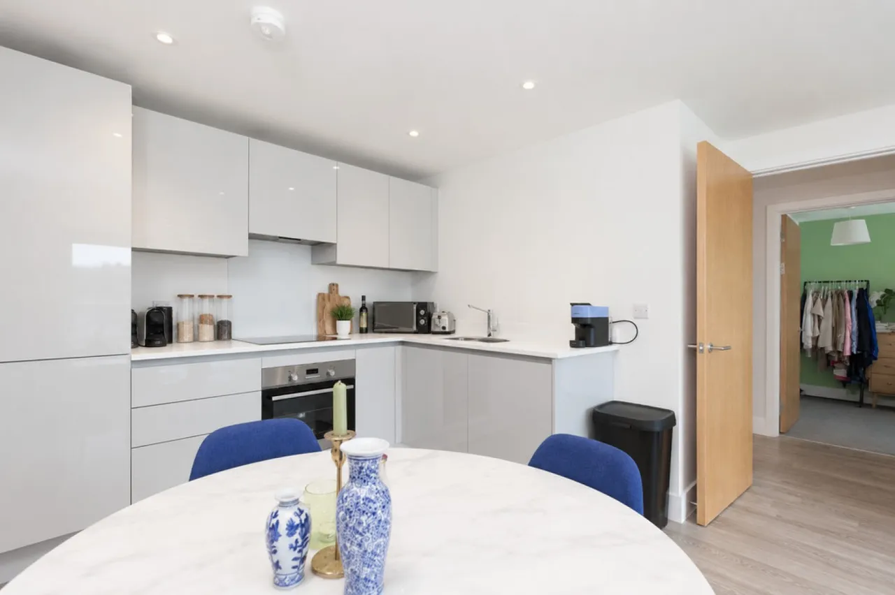 Trinity House West, Graven Hill, photo 4