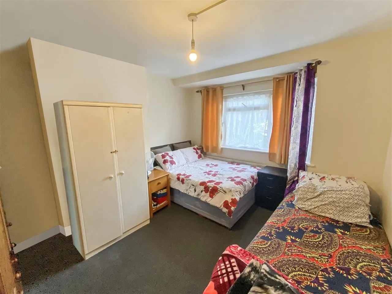 Rostrevor Gardens, Southall, photo 5
