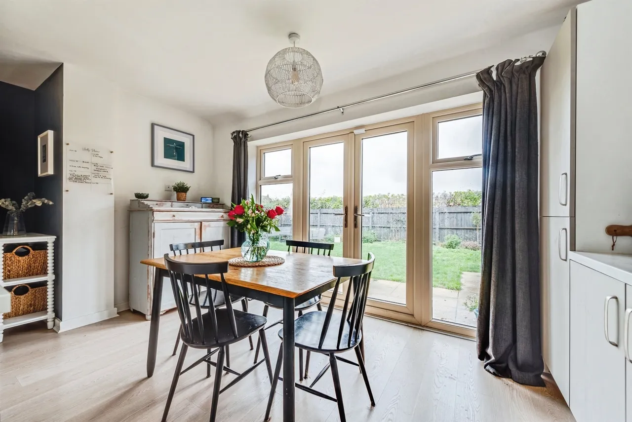 Hurricane Close, Witney, OX29, photo 10