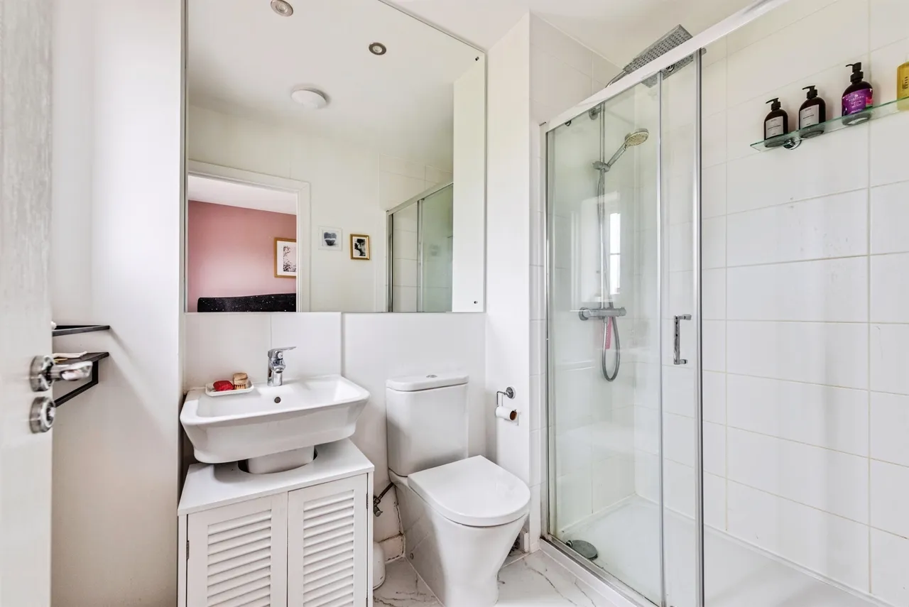 Hurricane Close, Witney, OX29, photo 13