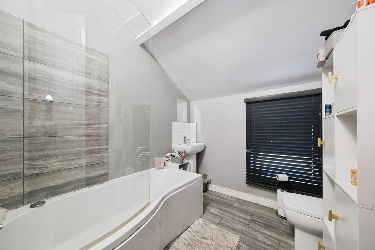 Bentley Road, Doncaster, South Yorkshire, DN5, photo 3
