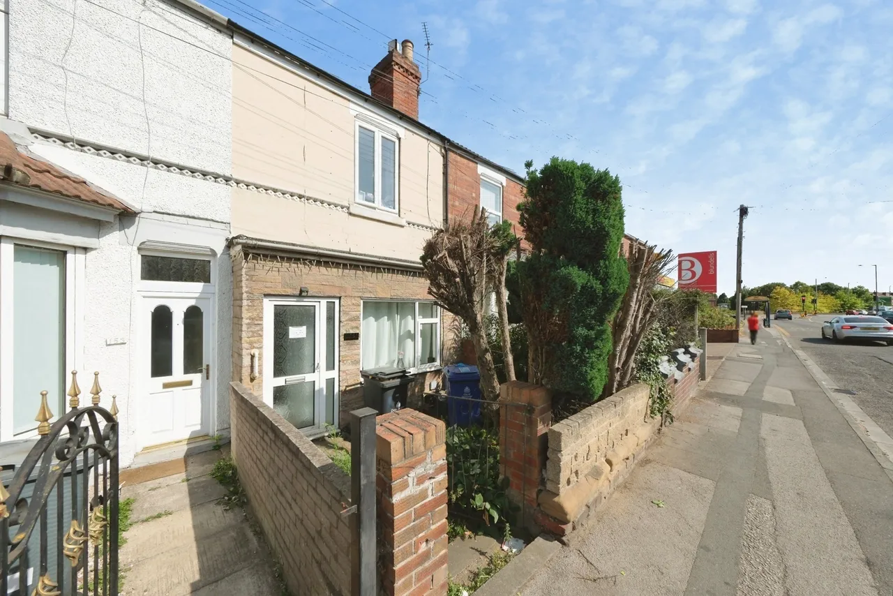2 bed house for sale — Bentley Road, Doncaster, South Yorkshire, DN5