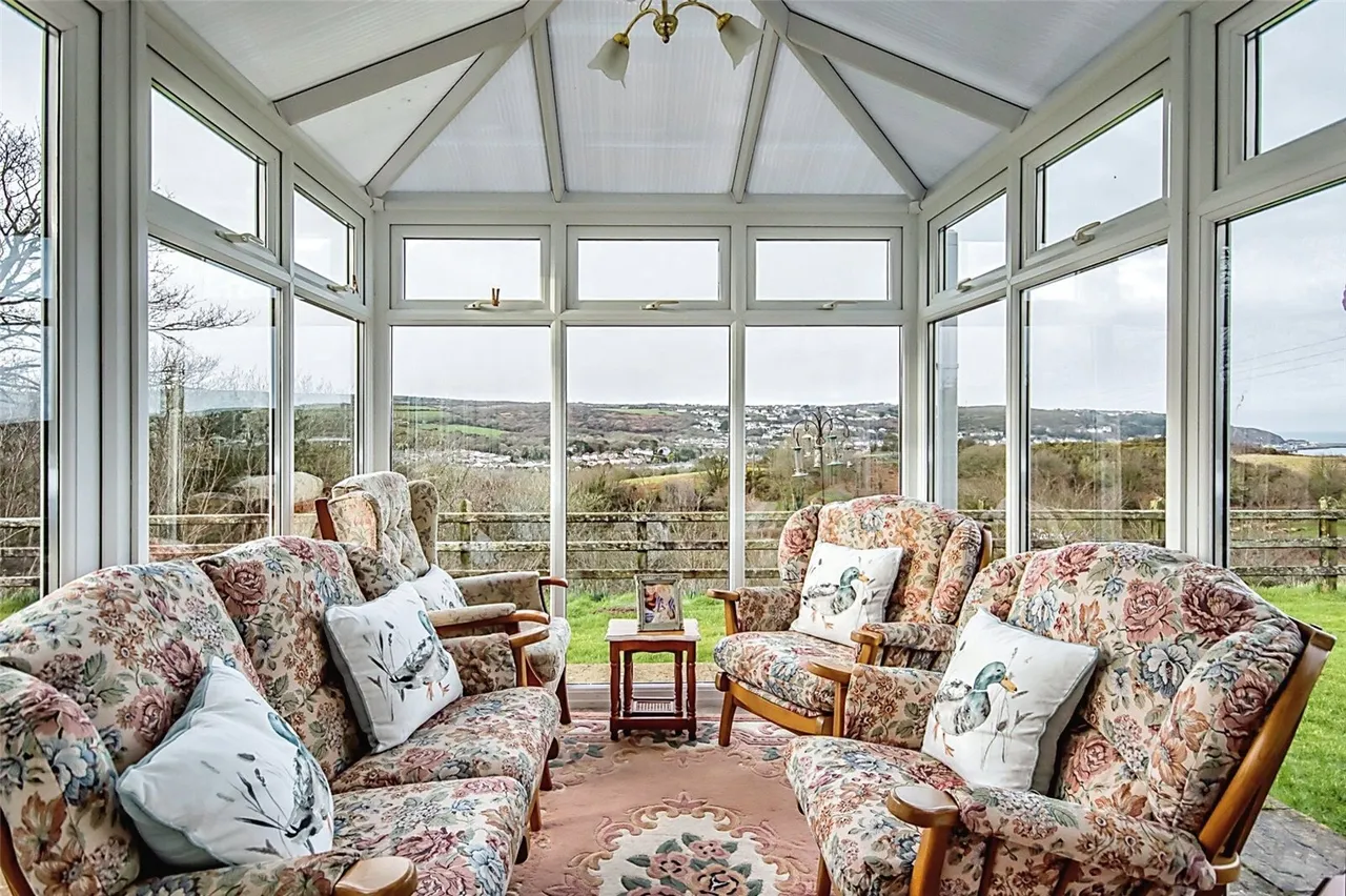 Maesgwynne Road, Fishguard, SA65, photo 4